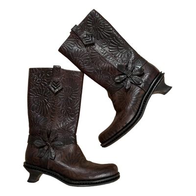 pre owned fendi boots 584169|used fendi shoes for sale.